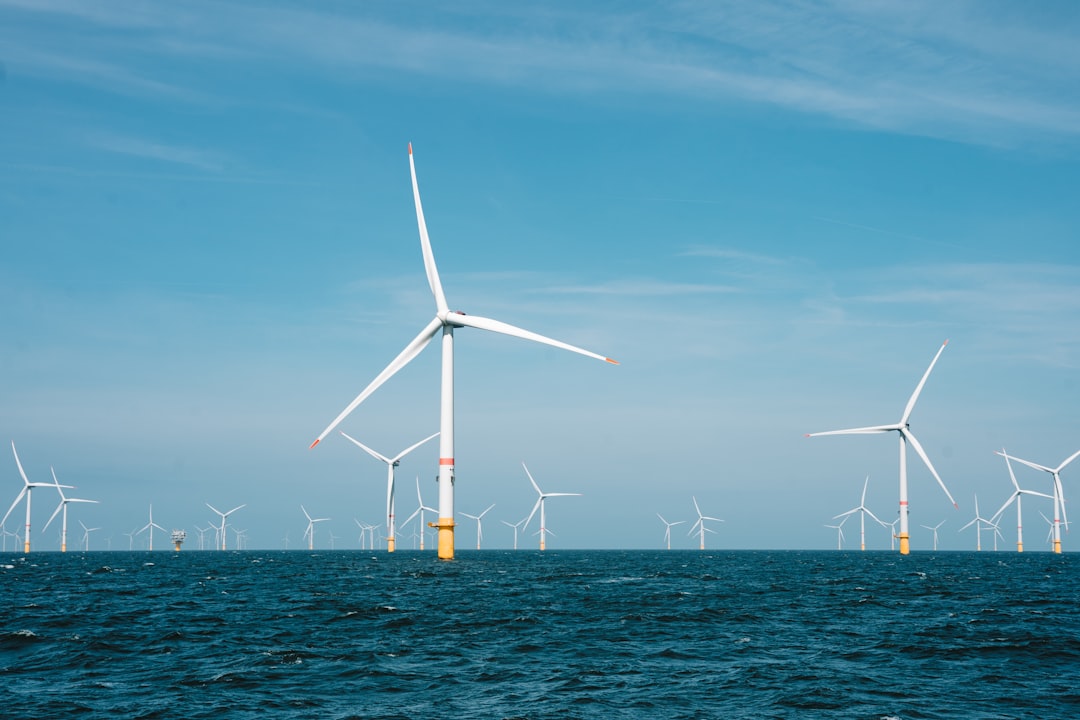 Massachusetts Offshore Wind Deal Saves $1.4 Billion as Renewable Costs Plummet