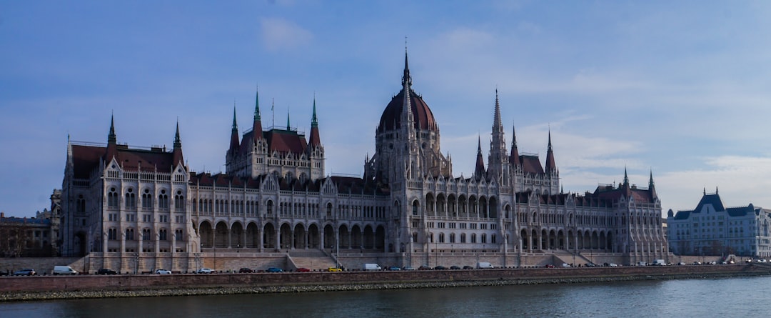 Visegrad Split Deepens as Czechia and Poland Push Russian Visa Ban