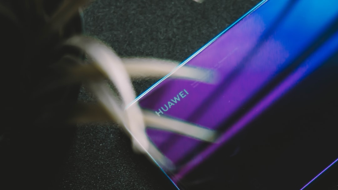 EU Recommends Member States Ban Huawei and ZTE from Critical Networks