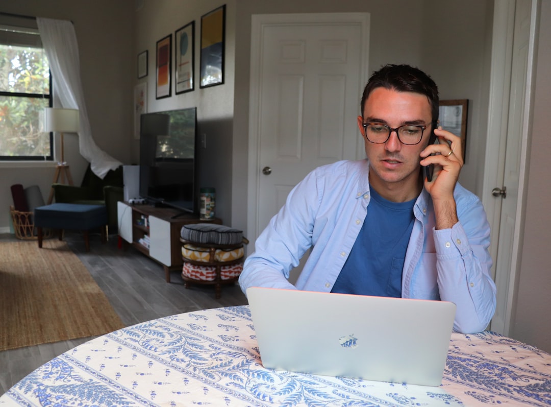 Breaking Into Remote Sales: The Digital Nomad Dream Job That's Harder to Land Than It Looks