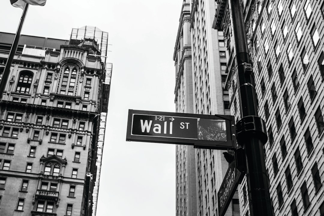 JPMorgan Warns 'Goldilocks' Economy is Dead, Sees Negative Growth Shock