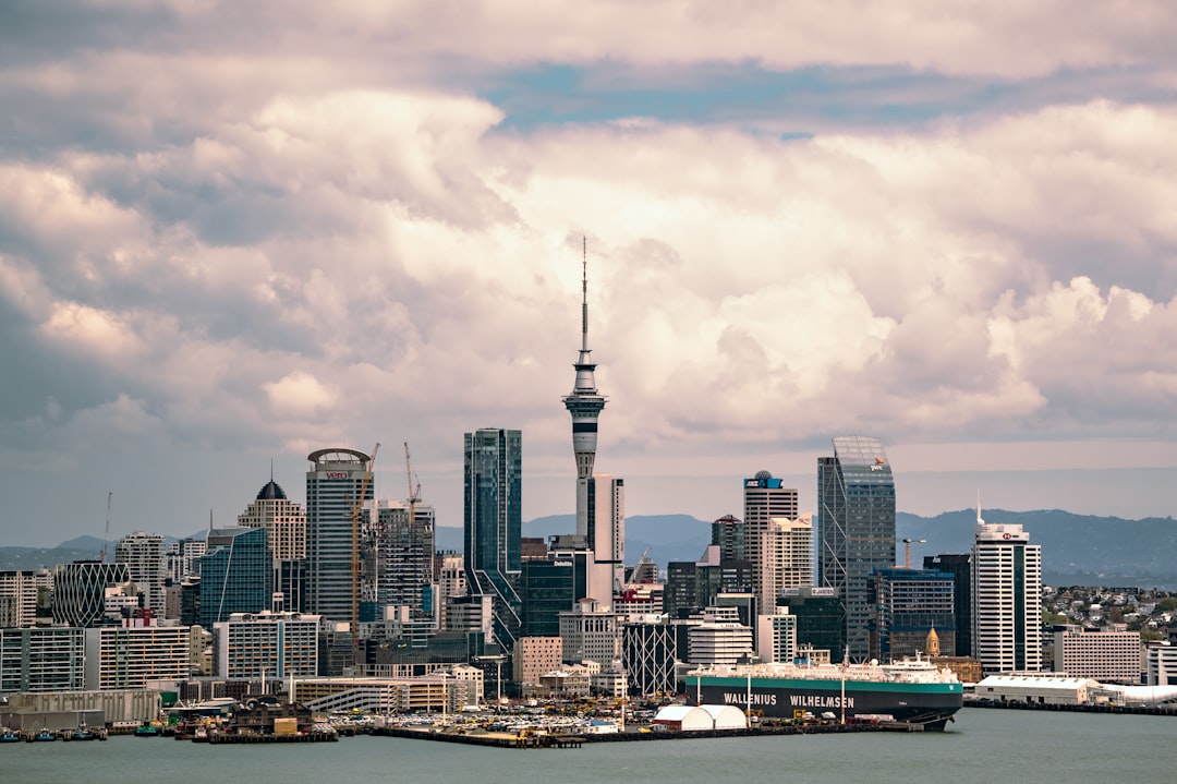 New Zealand Increasingly Reliant on Migrants to Pay Tax Bill as Domestic Revenue Stagnates