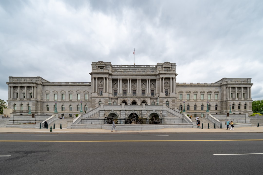 GOP Senators Push Treasury for $200 Billion Tax Cut Without Congressional Vote