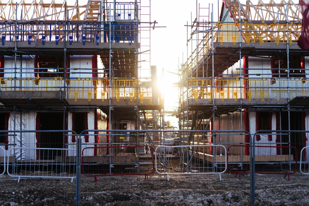 Senate Housing Bill Faces Dead End Despite Bipartisan Support