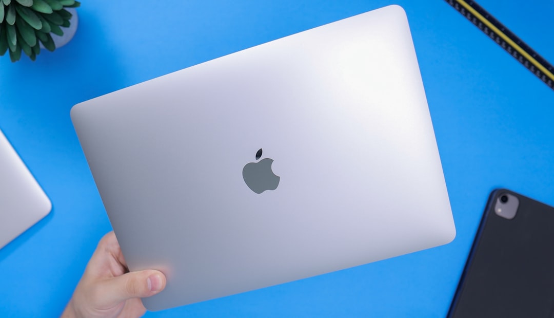 Apple Reportedly Planning a Low-Cost MacBook That Works Like a Chromebook