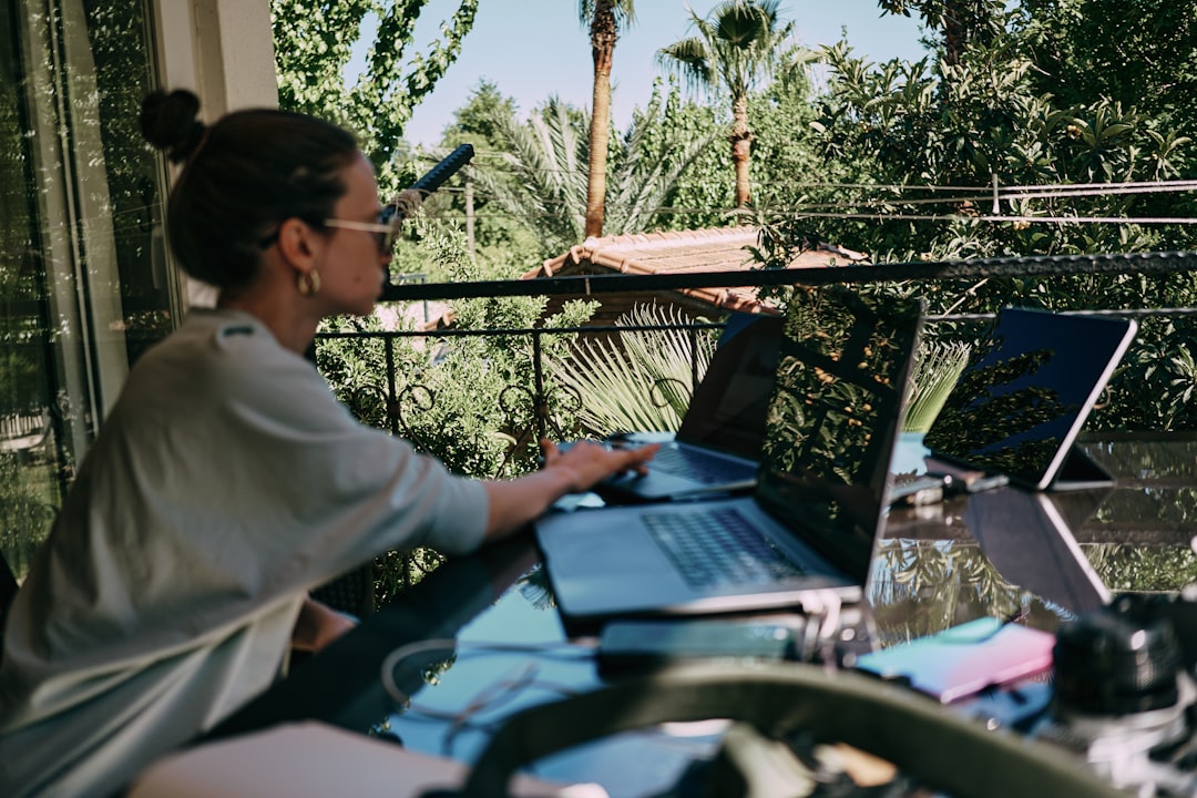The Digital Nomad Ergonomics Crisis: Why Remote Workers Can't Escape the Desk