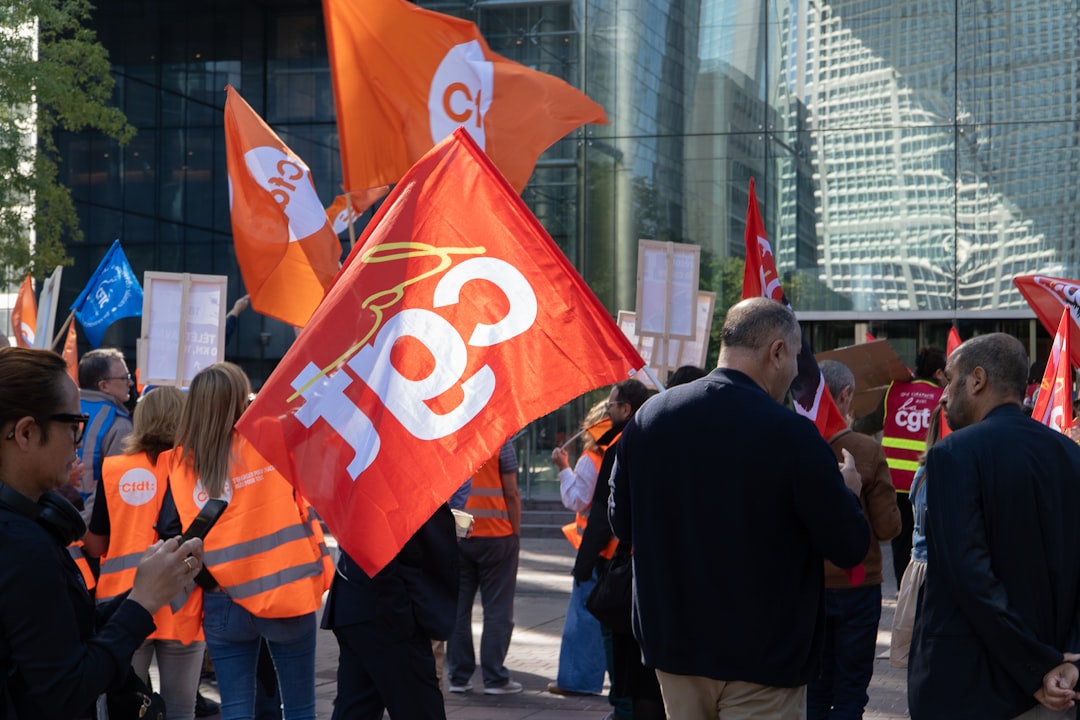 Labour Leaders Warn Carney Government Preparing Strike Restrictions