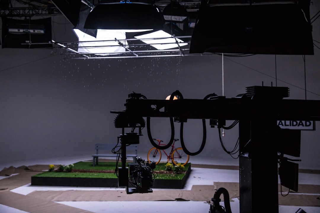 Inside Warner Bros. Discovery: Staffers Would Rather Be Sold to Netflix Than Merge With Paramount