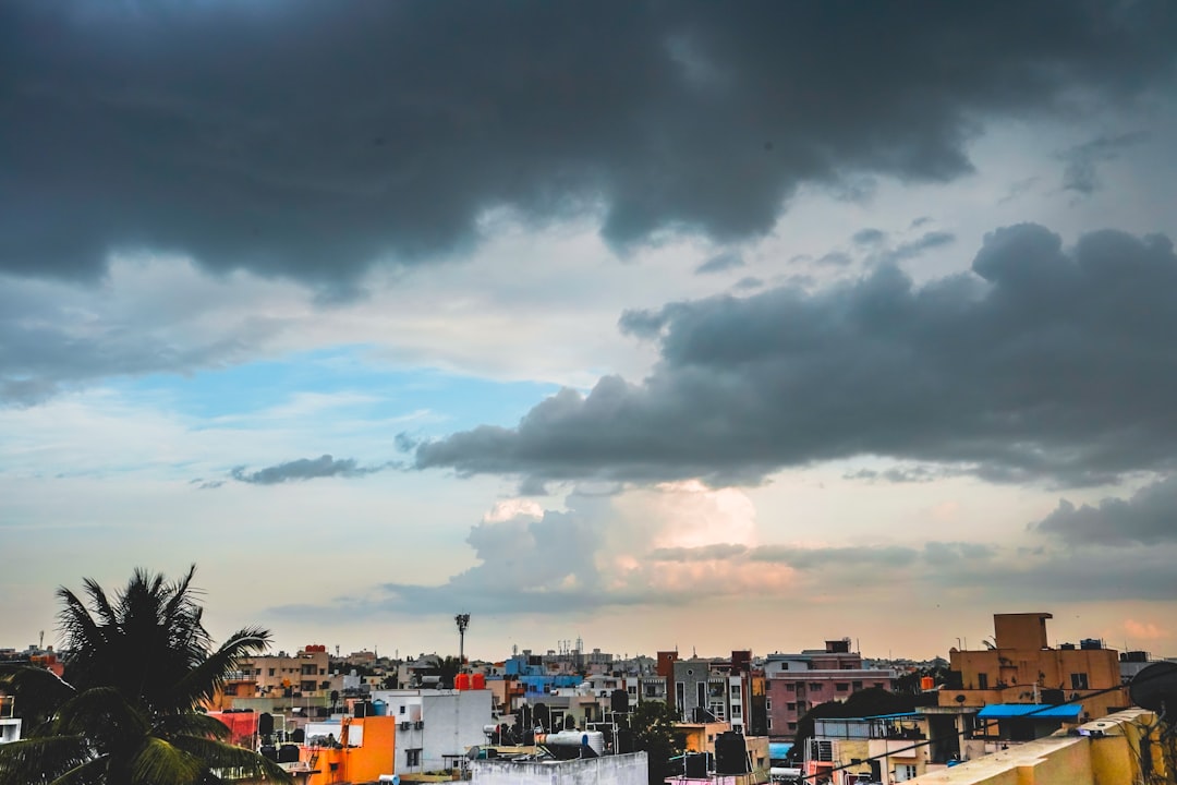 Severe Weather Kills 10 in Bengaluru as Climate Extremes Hit India's Tech Capital