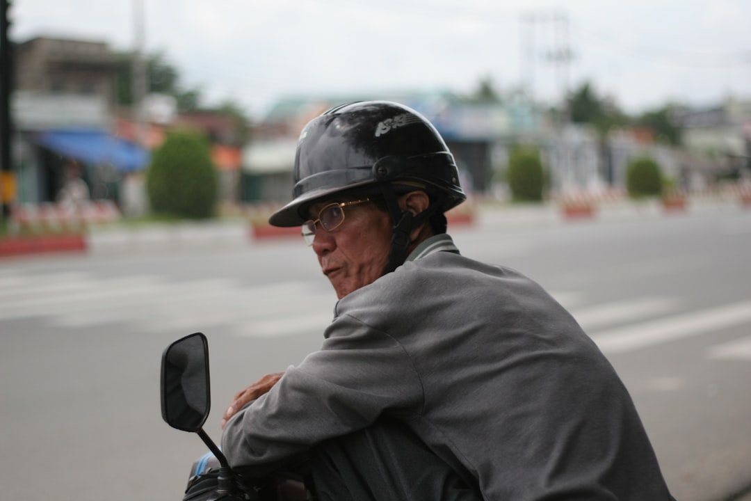 British Tourist Stabs Vietnamese Police Officer After Crash, Testing Foreign Justice System