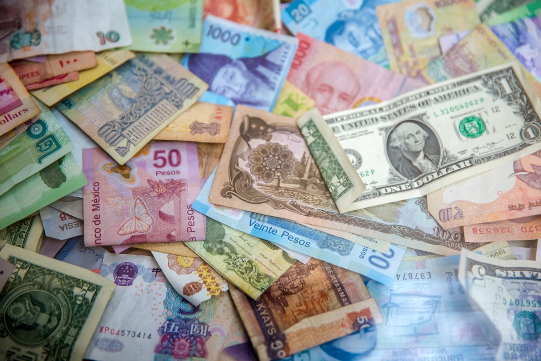 Iran War Triggers Currency Crisis Across Asia as Dollar Surges
