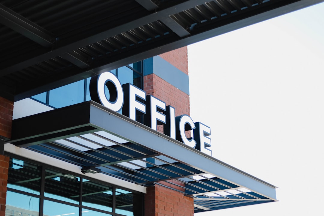 Tech Layoffs Surge to Worst Levels Since 2023, AI Cited as Key Factor