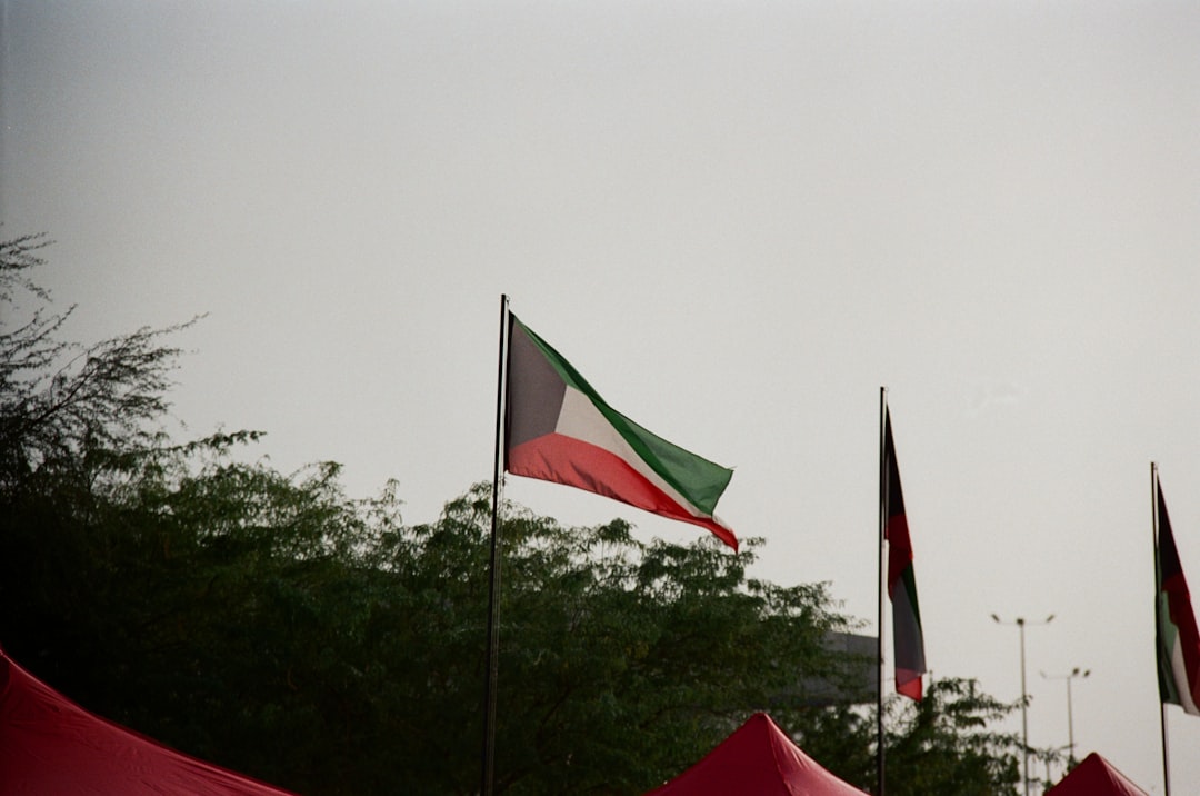 Kuwait Uncovers Hezbollah-Linked Cell Amid Regional Tensions