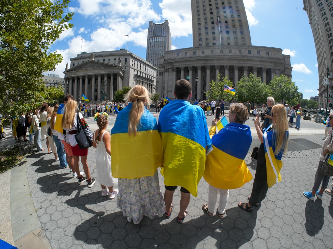 Zelensky Meets Iranian Opposition Figure in Paris Summit