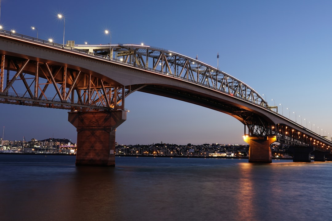 Auckland Mayor Blasts Government's Second Harbour Crossing Plan: 'Makes No Sense'