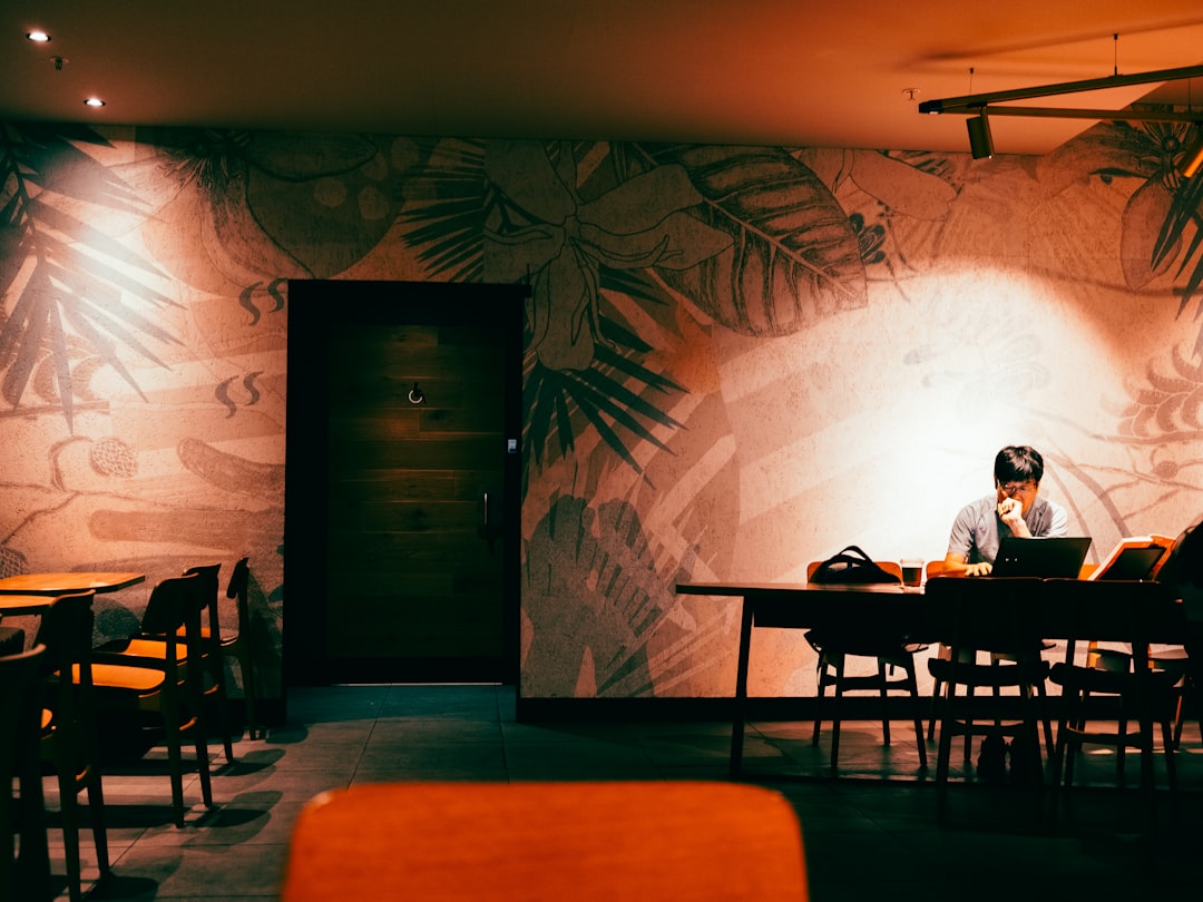 Digital Nomad Loneliness: The Hidden Cost of Location Independence