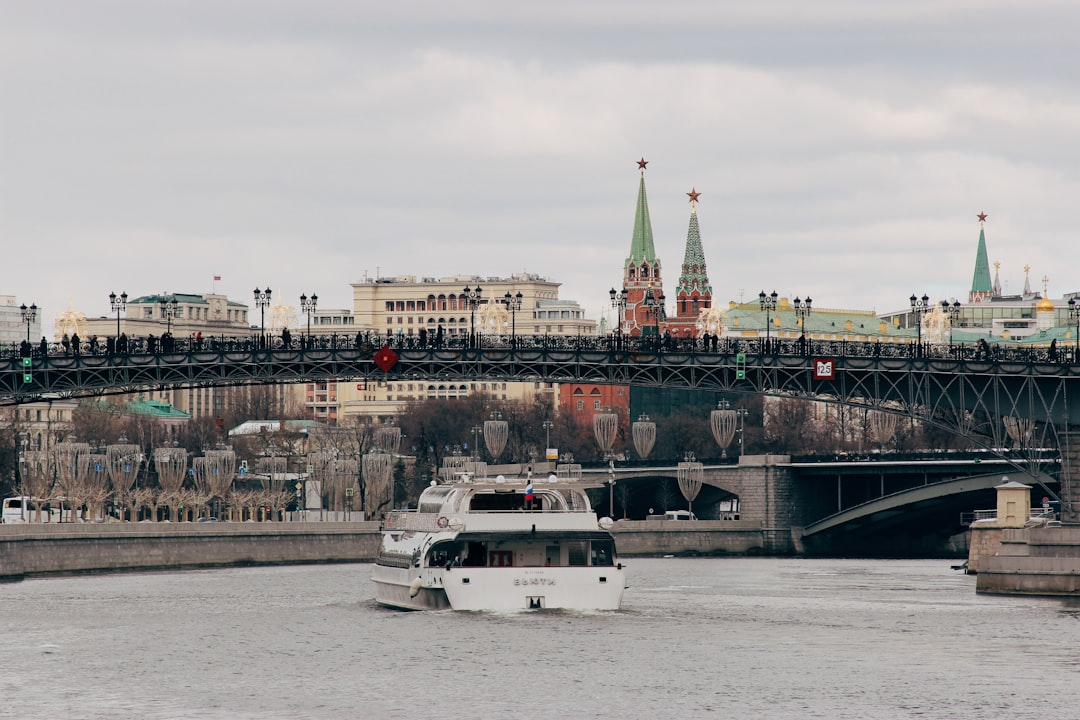 Russia Implements Automatic Exit Bans for Draft Dodgers