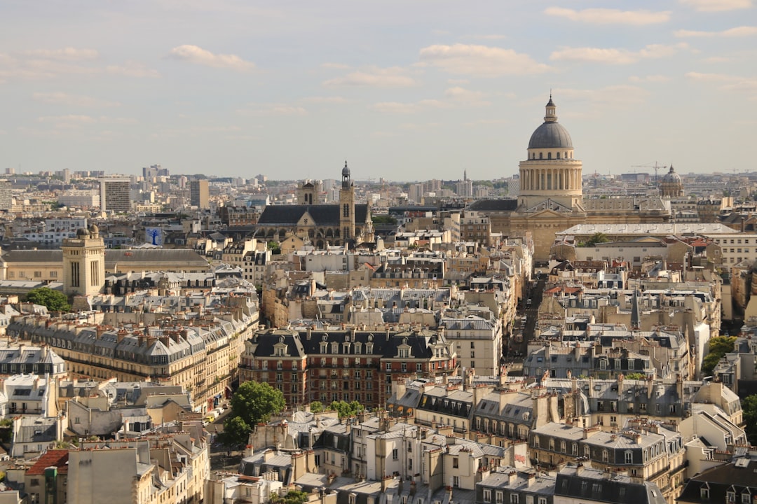 France Repatriates €13 Billion in Gold from US Reserves to Paris