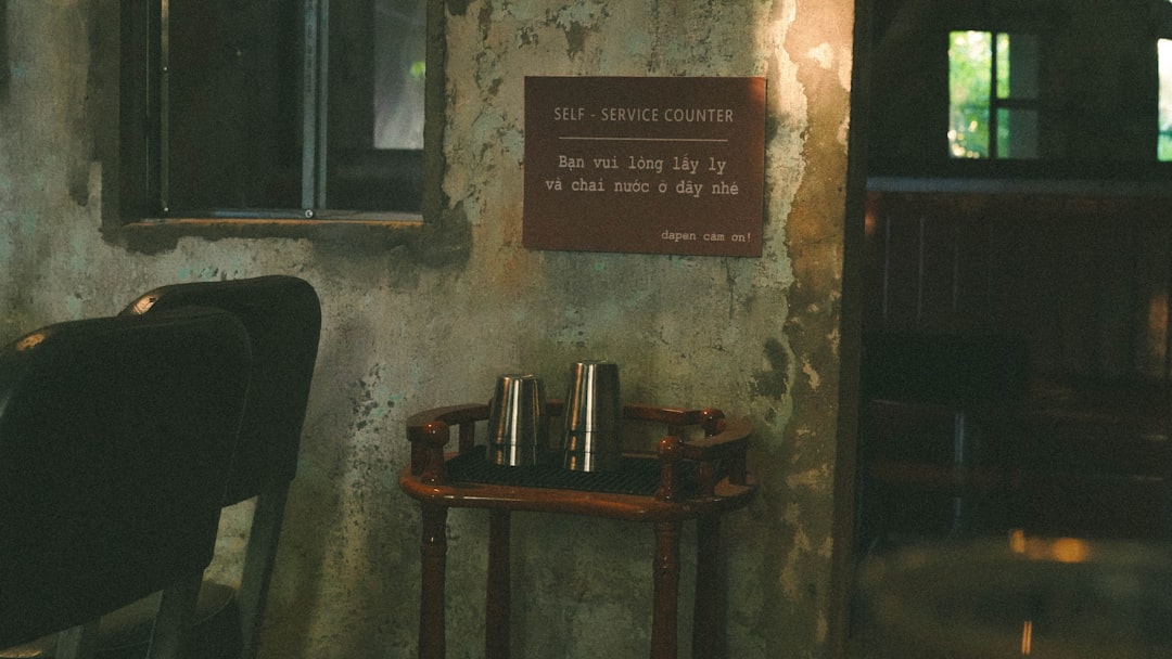 Why Skipping the 'Must-See' List Made Solo Travel Better for These Travelers