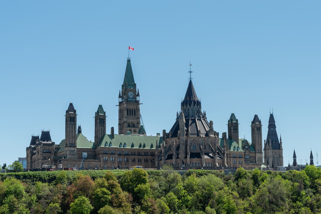 Liberal Lead Widens to 11 Points as Trudeau Government Approval Hits Record High