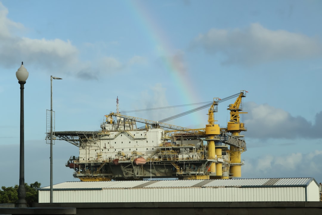 Oil at $150 Per Barrel Would Trigger Global Recession, BlackRock CEO Warns