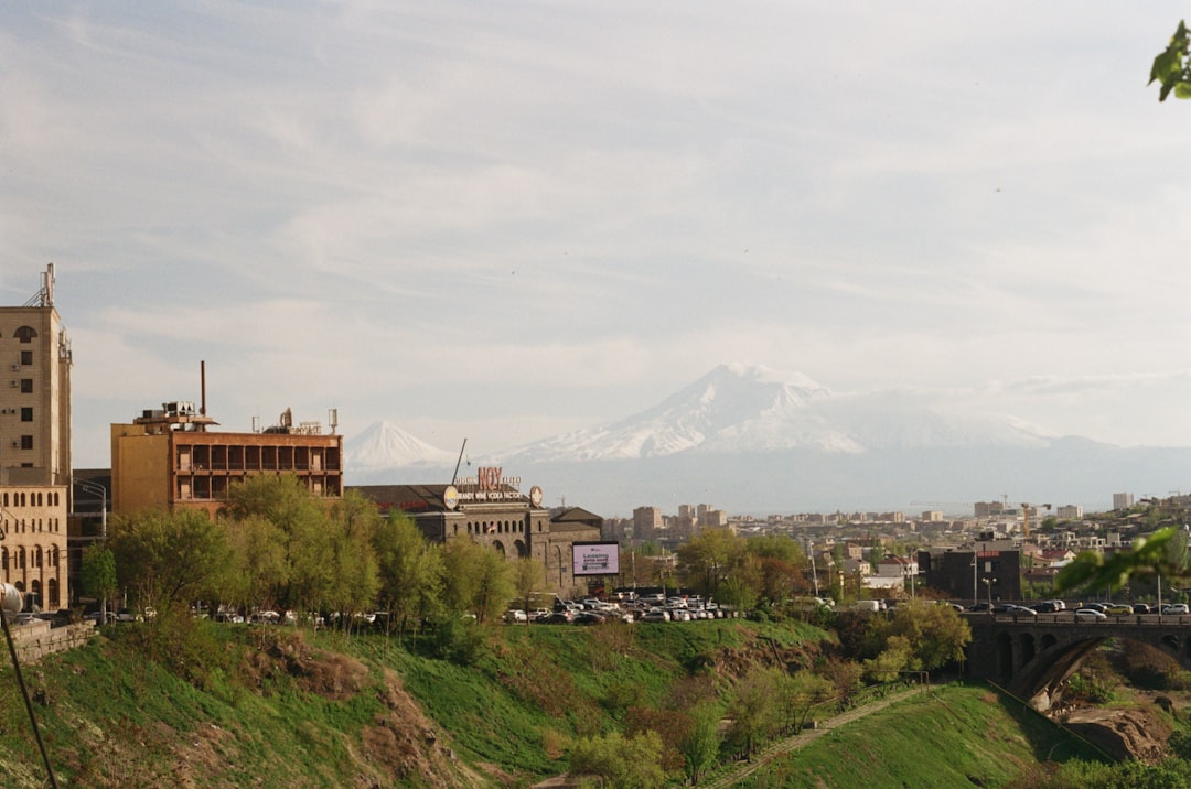 Caught Between Washington and Tehran: Armenia's Impossible Neutrality as US-Iran Tensions Escalate