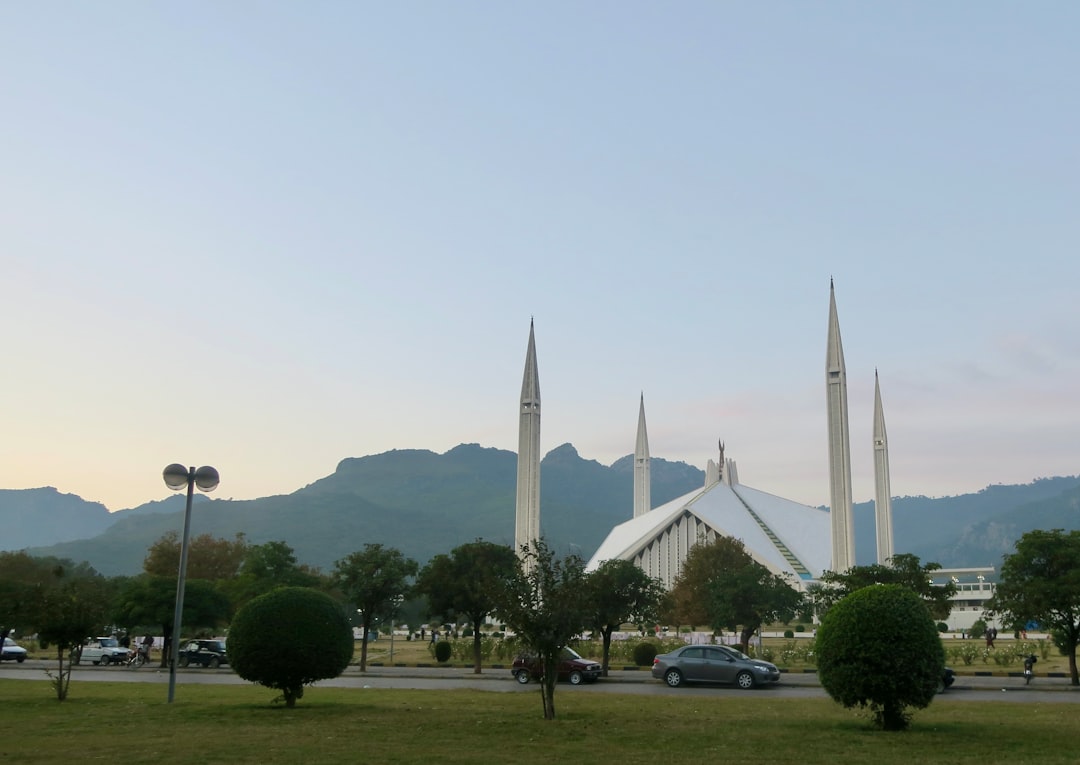 Pakistan Imposes Sweeping Austerity: Government Cuts Fuel Allowances, Announces Work-from-Home as War Fears Mount