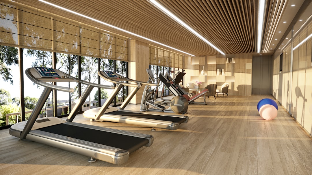 K-Shaped Recovery Plays Out in Real Time: Luxury Gyms Boom While Budget Chains Struggle