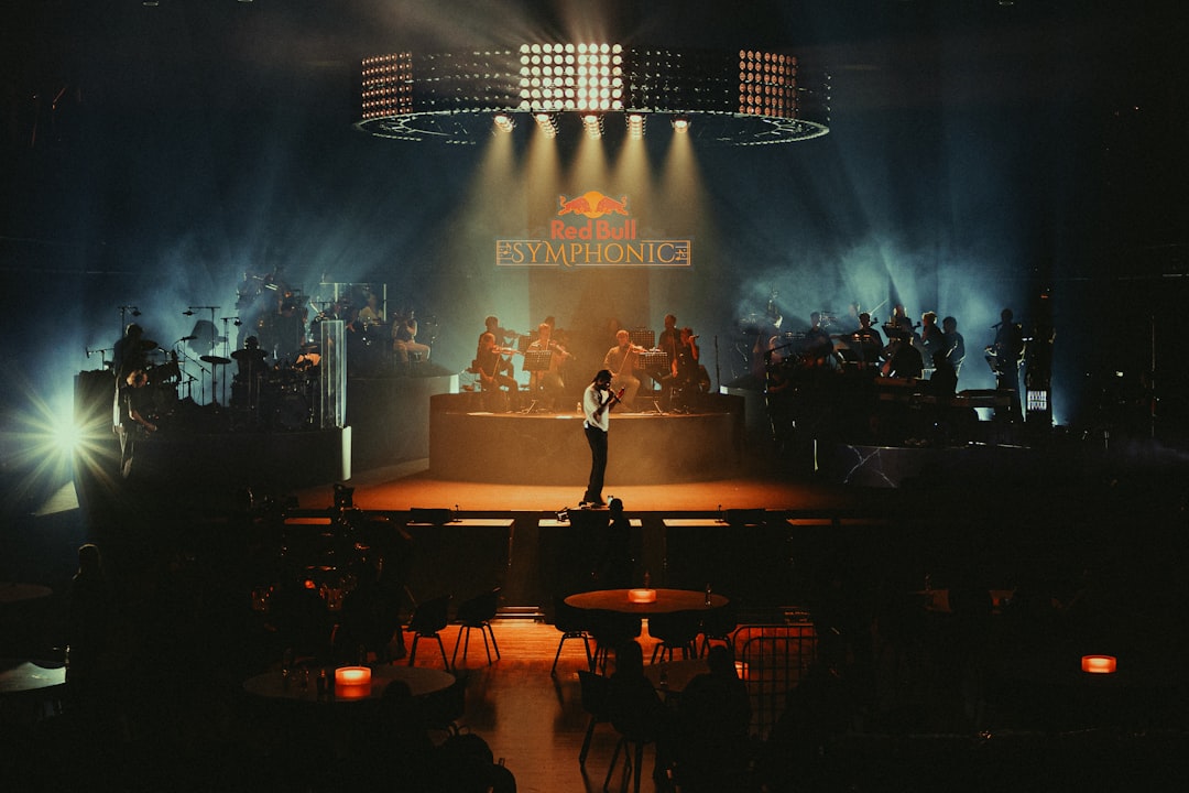 Israeli Eurovision Singer Rehearses Under Security, Prepares Team to Boo Him