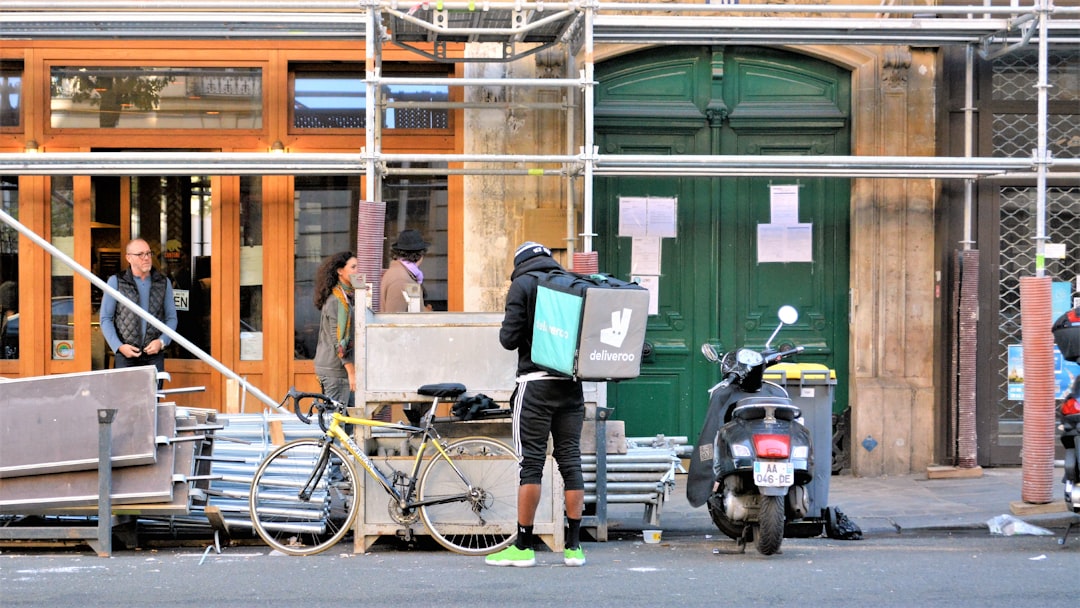 Paris Municipal Elections Expose French Left's Impossible Calculus as Strategic Withdrawals Reshape Race