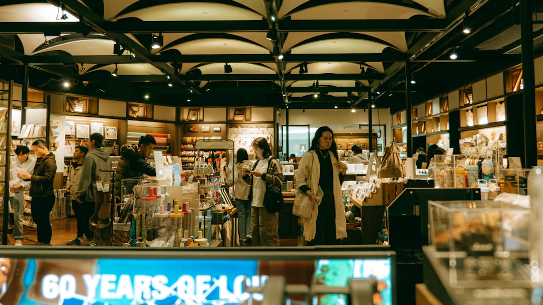 From K-Shaped to E-Shaped: Why the Middle Class Is 'Spending in a Nervous Way'